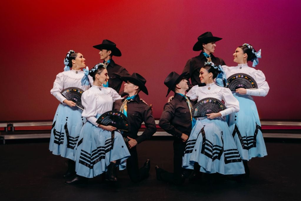 More Info for Campana Sobre Campana: Christmas in Mexico